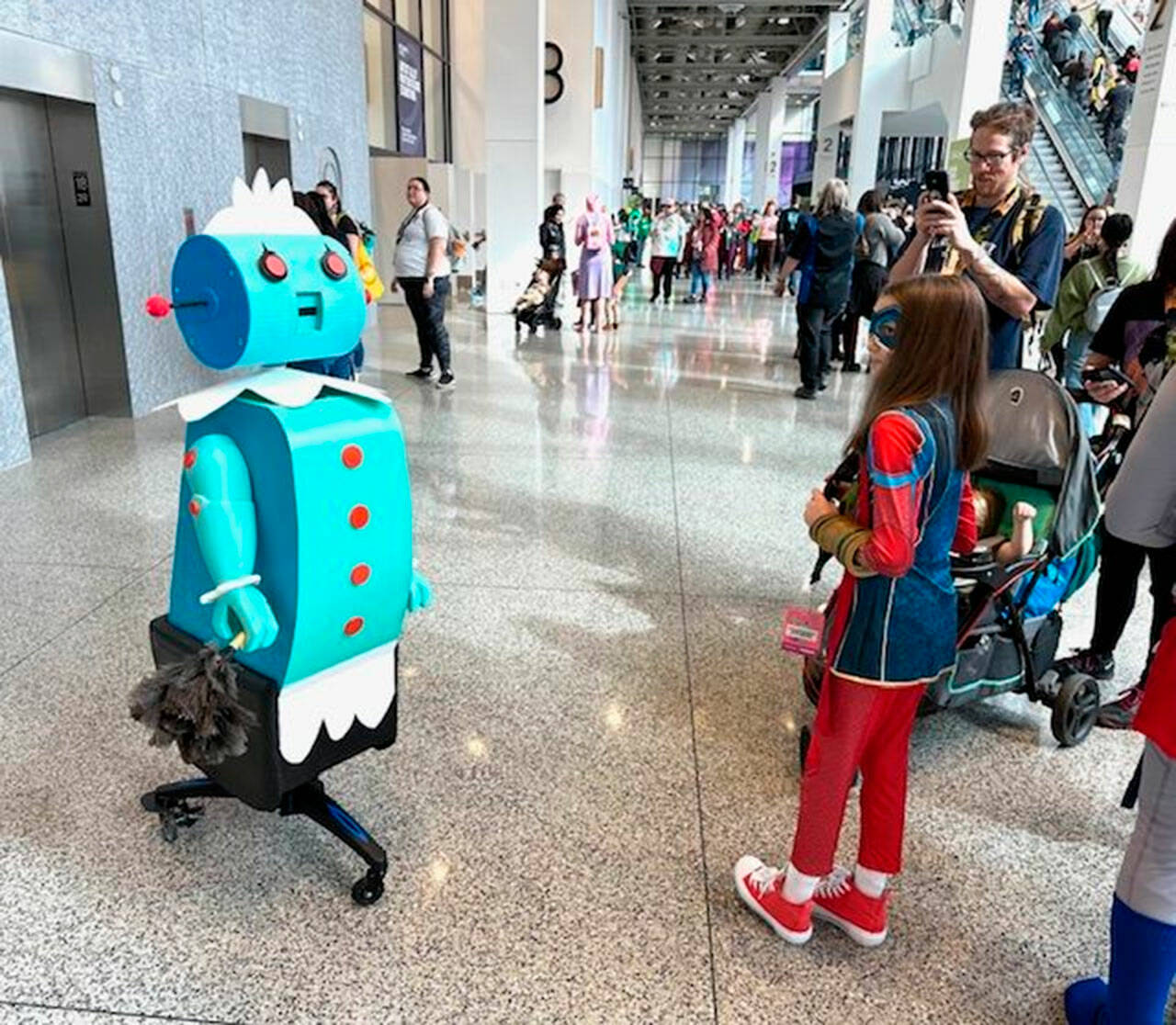 Mike De Felice/Kitsap News Group Photos
Rosie the Robot, from the hit 1960s cartoon “The Jetsons” and built by Robert Zollna, of Port Orchard, debuts at the Emerald City Comic Con.