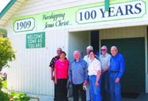 Hansville Community Church members