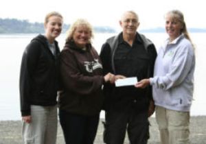 21+ Club volunteer Chelsea Webb (left)