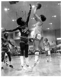 The East High Knights won back-to-back state basketball titles under coach Les Eathorne in 1973 and 1974.