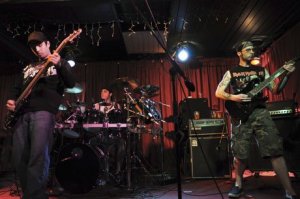 Instrumental metal band Steelscape plays Winterland.