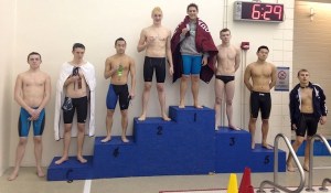 South Kitsap sophomore Dylan Macabitas