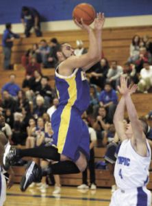 Bremerton’s Josh Koets