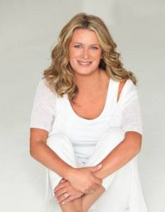 Author Kristin Hannah