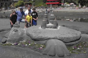 The “King Turtle” gazes out toward the water as builders Evan and Jeff Daley