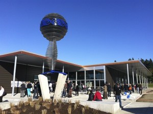 A ribbon-cutting at Bremerton’s new Boys & Girls Club and Lindquist Dental Clinic brought hundreds of project supporters together last week to celebrate.