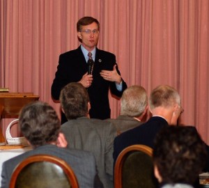 Washington Attorney General Rob McKenna speaks to the Bremerton Area Chamber of Commerce about fraud and scams at its monthly meeting Tuesday.