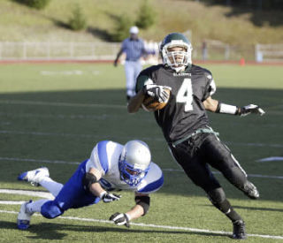 Klahowya’s Andre Moore returns to lead an Eagle team that graduated just four seniors and lost just one other additional starter from last year’s squad.