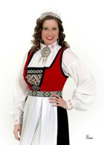 Miss Poulsbo 2011 Natasha Tucker