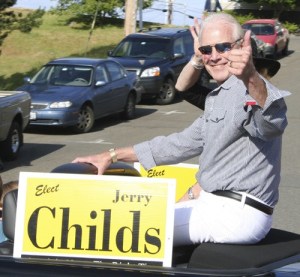 Jerry Childs' had trouble meeting up with his original car and driver for the city's annual Fathoms o' Fun Parade