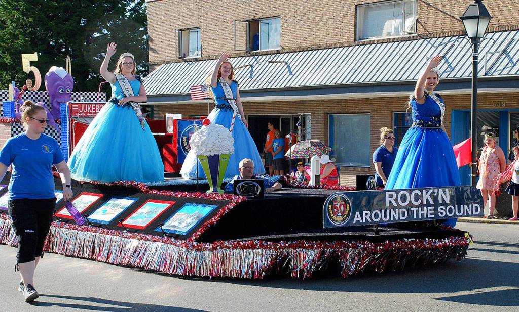 Port Orchard celebrates 50 years of Fathoms O’ Fun parades