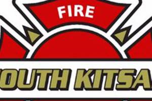 Crews battle brush fire in Port Orchard