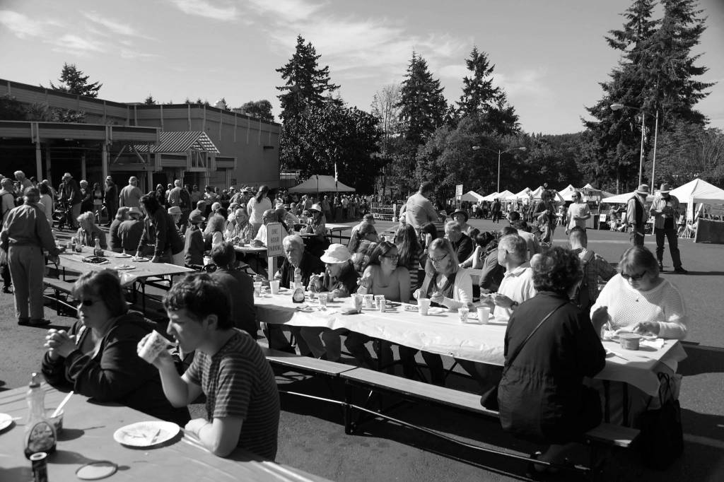 Pile on the memories: Flipping flapjacks is Fourth of July tradition
