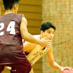 South Kitsap junior Josh Potz tries to dribble past teammate Riley Escolta (24) during a pre-season practice. (Photo: Mark Krulish | Kitsap Daily News)
