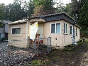 Two people were found dead in this home Dec. 13 on Marion Avenue in Bremerton. (Nick Twietmeyer/Kitsap News Group)