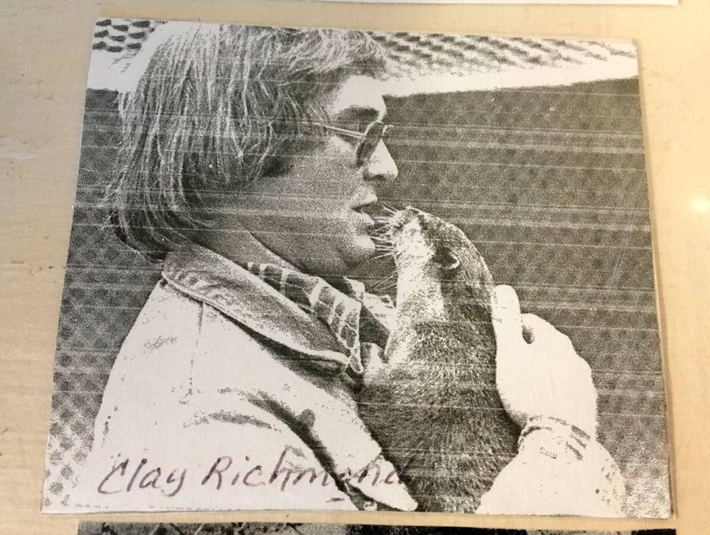 Inside the Olympic Game Farms gift shop sits this picture of long-time employee Clay Richmond with Ena the sea otter, who staff believe voiced various creatures in the Star Wars universe. Sound designer Ben Burtt visited the farm to record animal sounds including Ena for Star Wars: Episode V  The Empire Strikes Back and The Star Wars Holiday Special. (Olympic Game Farm)
