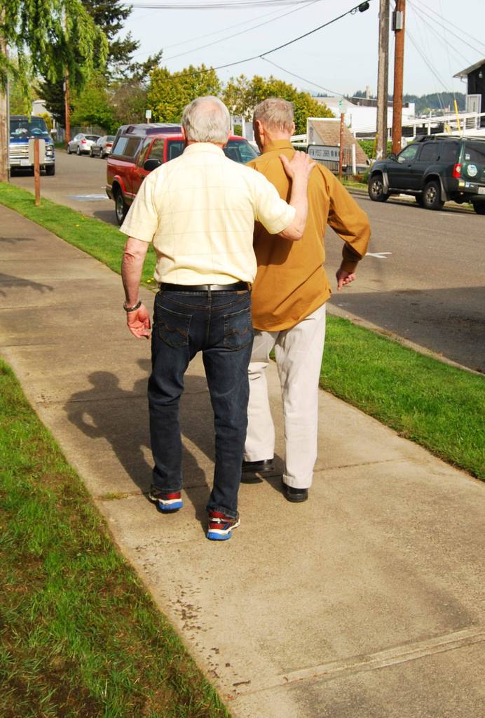 Old friends Roy Carr (left) and Bob Ulsh. (Bob Smith | Kitsap Daily News photo 2016)