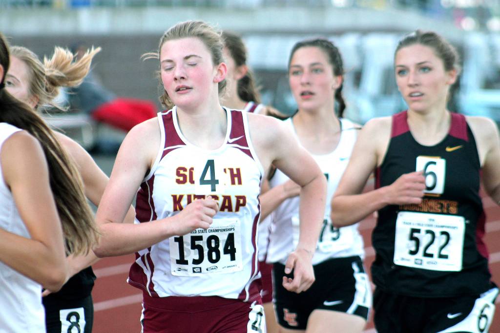 Freshman Evelyn Collins-Winn qualified for state in both the 800- and 1600-meter runs. She finished seventh in the 800. (Mark Krulish | Kitsap Daily News photo)