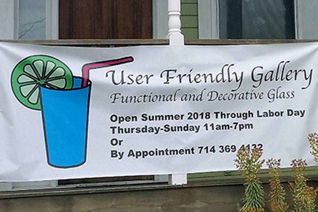 Outside of the Kingston Glass Gallery at the Old Kingston Hotel