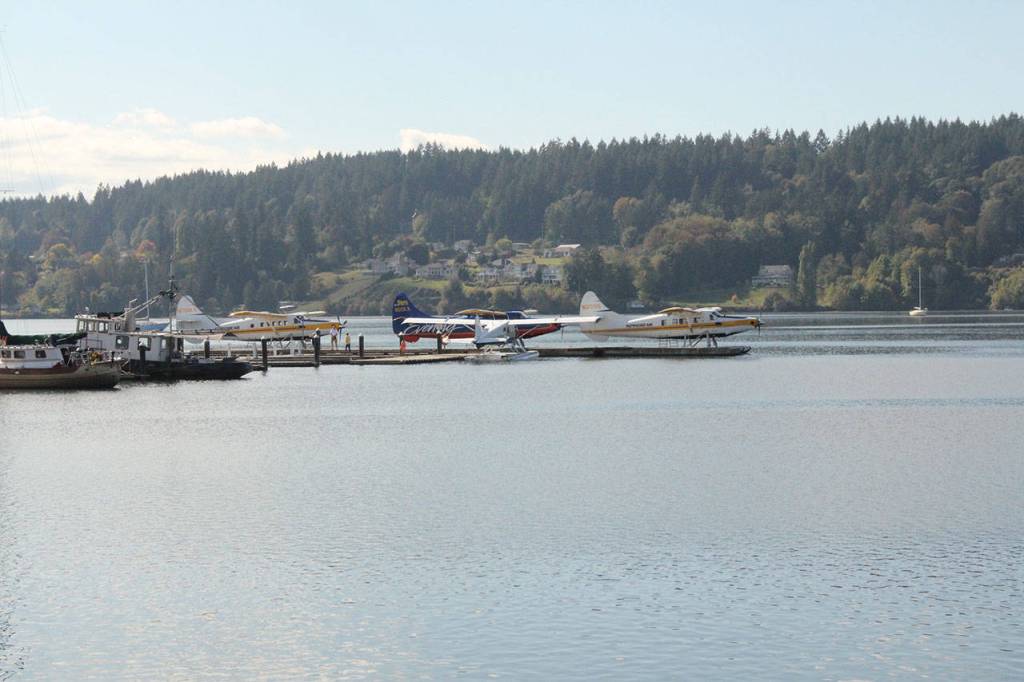 Photo Gallery | Seaplanes descend on Poulsbo