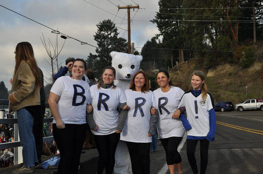 Gallery | Olalla Polar Bear Plunge 2019