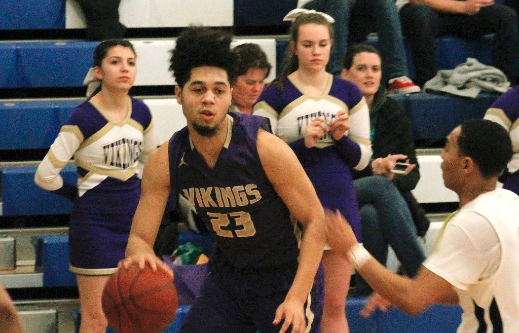 Shaa Humphrey scored 15 points in North Kitsaps win over Renton, including a 5 for 6 performance from the free throw line in the final two minutes of the game. (Mark Krulish/Kitsap News Group)
