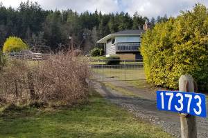 Poulsbo sex offender opposition group testifies in Olympia