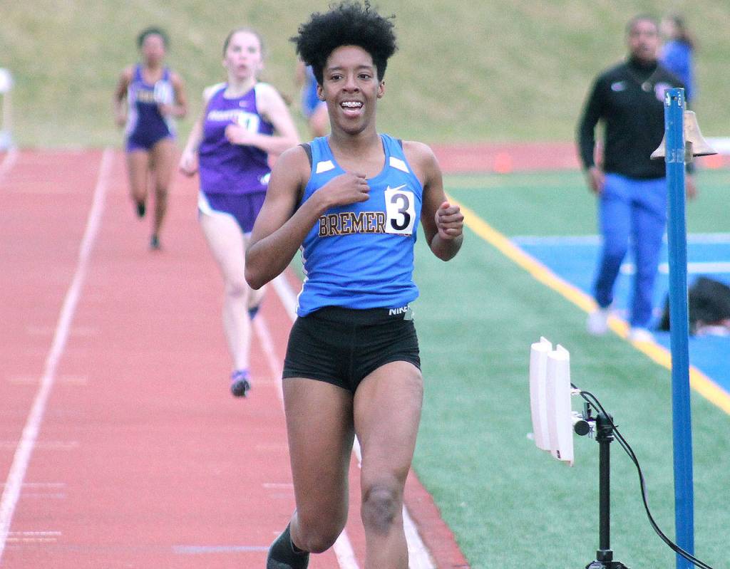 Bremerton senior Tyishea McWhorter runs the 800 in 2:47.28. (Mark Krulish/Kitsap News Group)