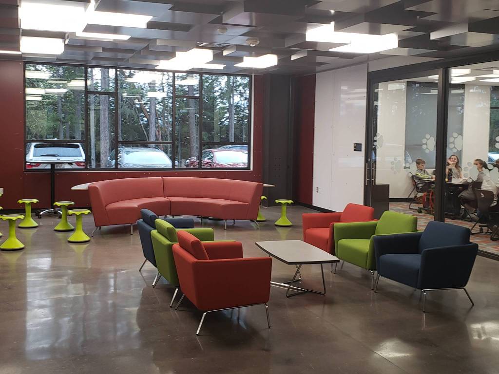 New Central Kitsap Middle School welcomes students for the first time