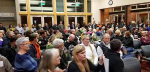 Poulsbo city council adopts emergency ordinance on sex offender housing