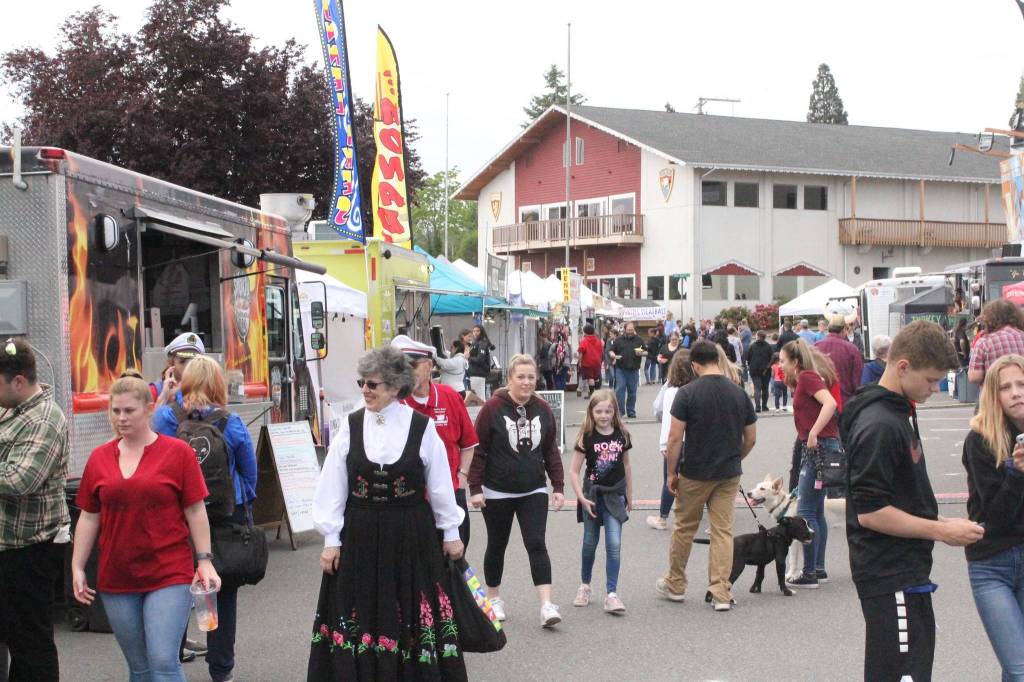 <em>Food vendors are a tasty fixture of Viking Fest year after year. </em>                                Nick Twietmeyer/Kitsap News Group<em></em>