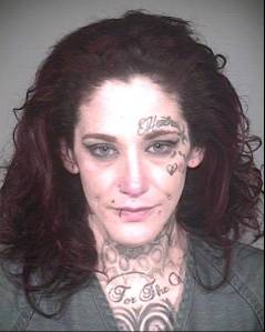 Woman wanted on felony warrant arrested outside of Wenatchee
