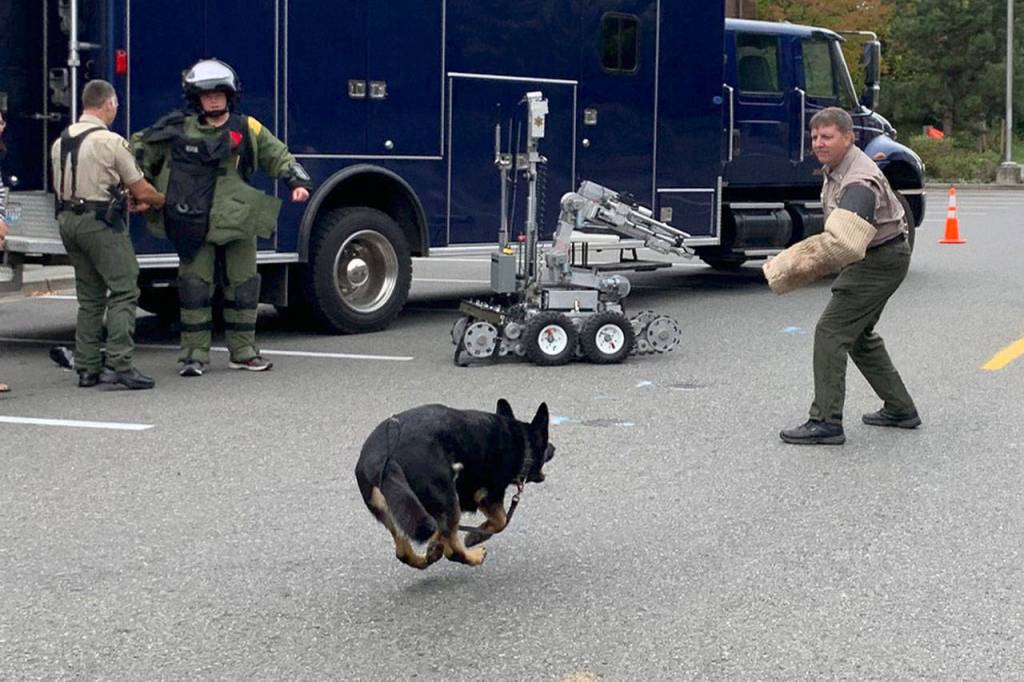 ‘Blue’ stars at Kitsap County Sheriff’s Office open house