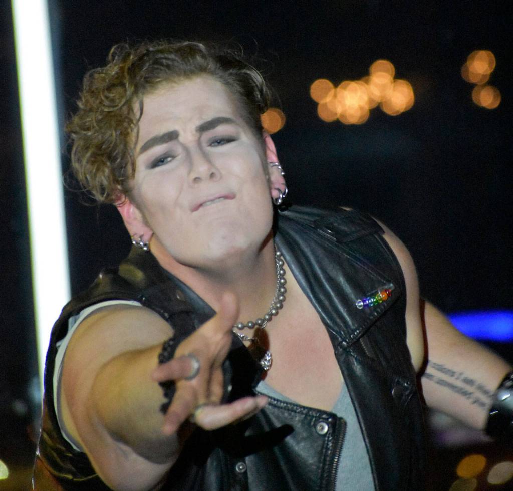 Performer Rowan Lenihan performs as Maurice Marauder. (Laura Johnson photo)