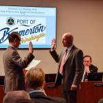 Anderson sworn in as commissioner at Bremerton port meeting