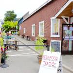 Outdoor seating, such as here at the Slippery Pig in Poulsbo, can still be used at restaurants. Ken Park/North Kitsap Herald photo