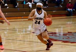 Areeza Amian led South Kitsap with 15 points in her teams 66-32 win over Central Kitsap. (Mark Krulish/Kitsap News Group)