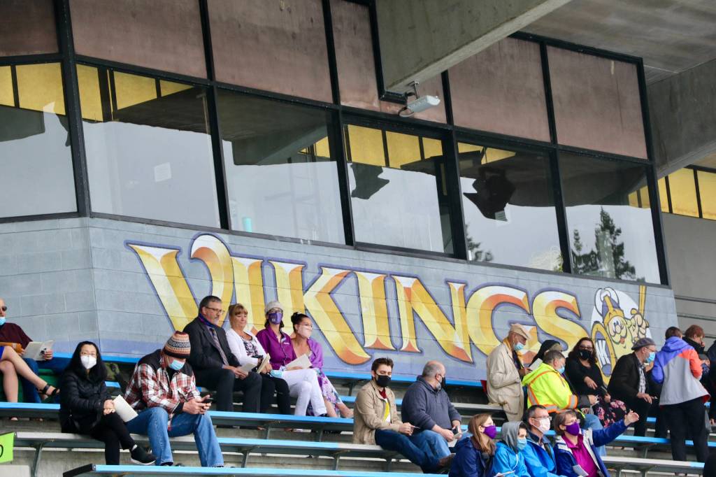 Friends and family of graduates were placed in assigned seats to  allow for social distancing per state and CDC guidelines. (KPark/ NKH)