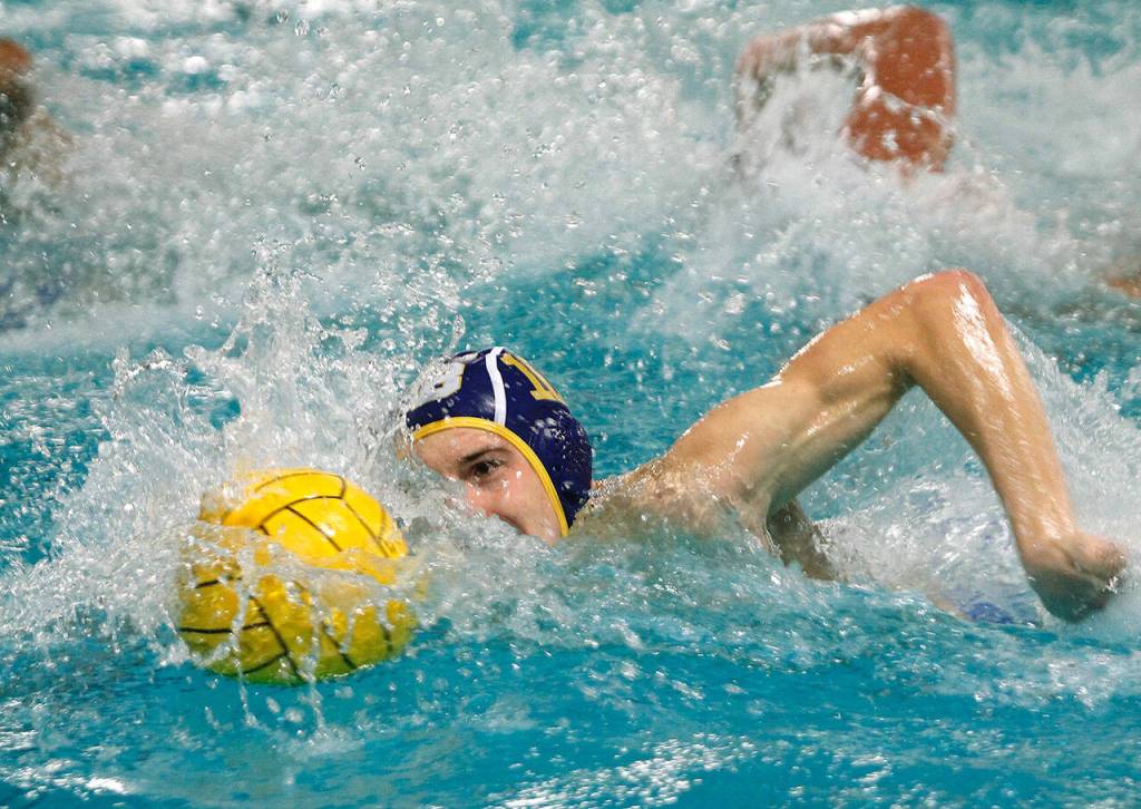 Bainbridges Jacque Defawe sprints after a loose ball against Mercer Island. (Mark Krulish/Kitsap News Group)