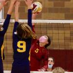 Kingston senior Nizhoni Price gets to a pass and looks to score against Bainbridge. (Mark Krulish/Kitsap News Group)