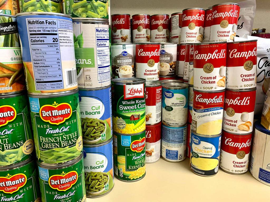 Thirty families of Sedgwick Middle School students will have a more festive Thanksgiving this year, thanks to the schools Holiday Help food drive. (Bob Smith | Kitsap Daily News)
Bob Smith | Independent
Thirty families of Sedgwick Middle School students had a more festive Thanksgiving this year, thanks to the schools Holiday Help food drive.