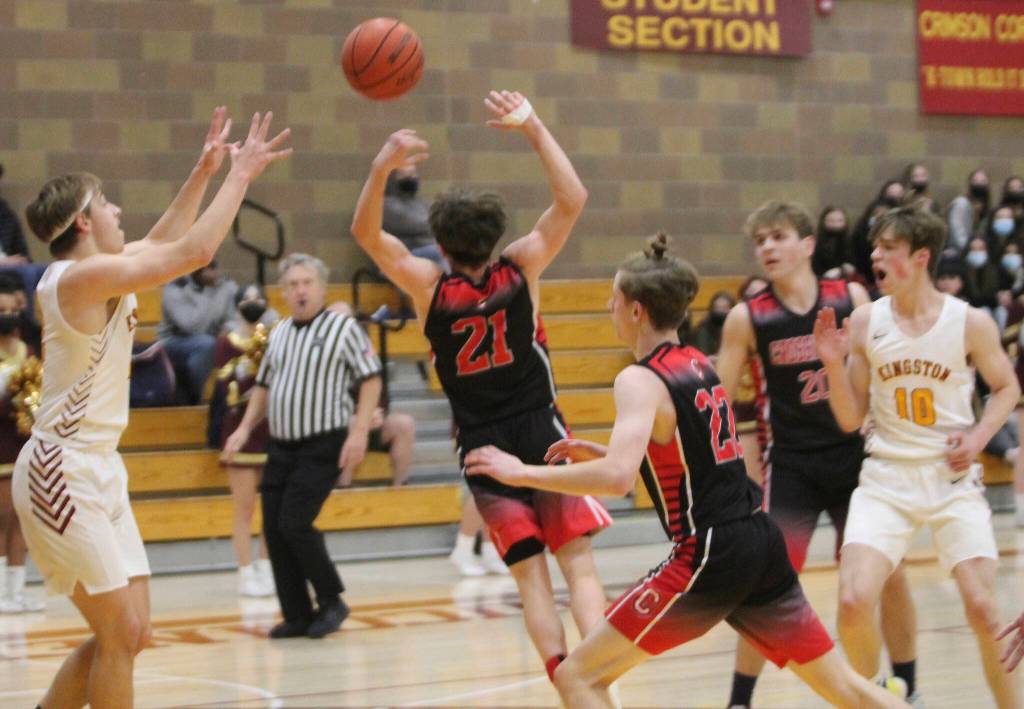 Caden Krantz gets set to catch a pass against the Warriors.