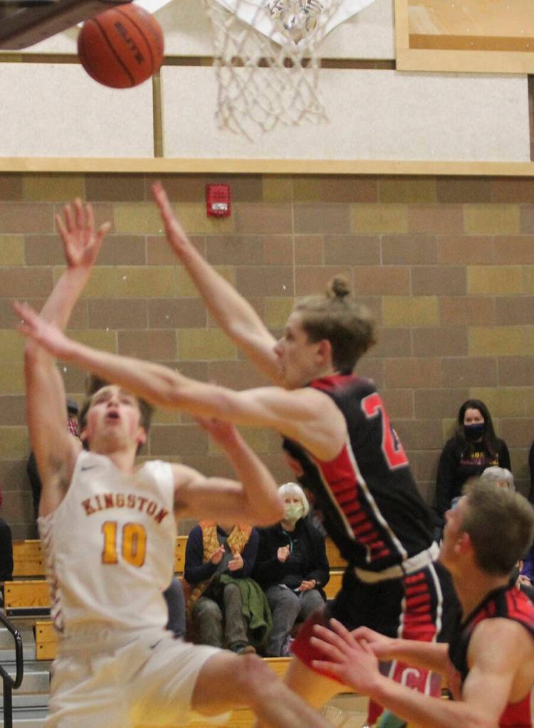 Zach Mead (10) puts up a shot against Crosspoint.