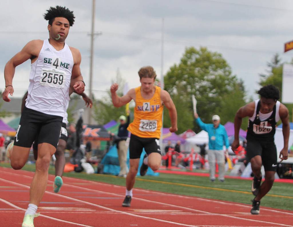 Logan Sloman ran in the 100-meter dash for NK at state.