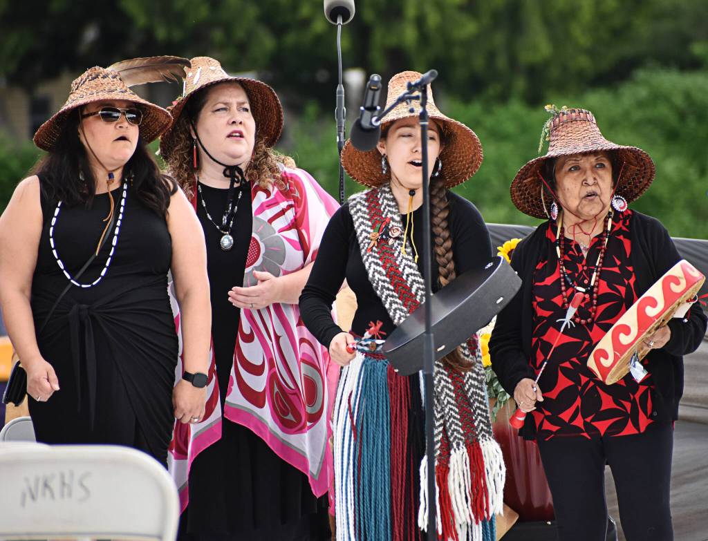 Before the seniors walked the stage, local tribal members performed a welcome song.
