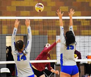 Kingstons Navaeh Sullivan helped lead the Buccaneers to a victory over the Olympic Trojans. Nicholas Zeller-Singh/Kitsap News Group Photos