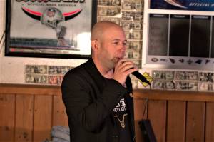 Sheriffs candidate Rick Kuss answers questions from the public at the Camp Union Saloon in Seabeck Oct. 4. Elisha Meyer/Kitsap News Group