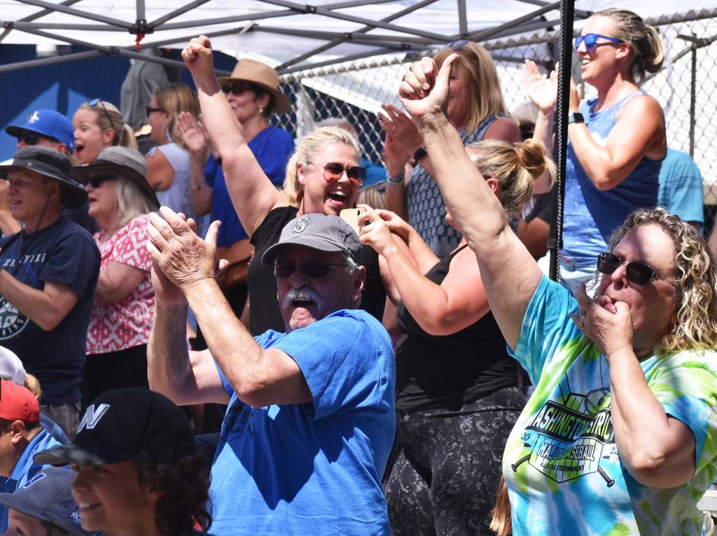 Fans celebrate North Kitsaps victory at the state tournament.