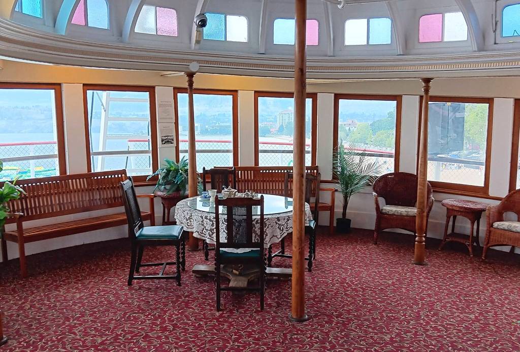 The SS Soumous was a classy way to travel along Okanagan Lake back in the day.