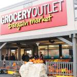 Tyler Shuey/Kitsap News Group Photos
Grocery Outlet held its grand opening in downtown Kingston Oct. 12.